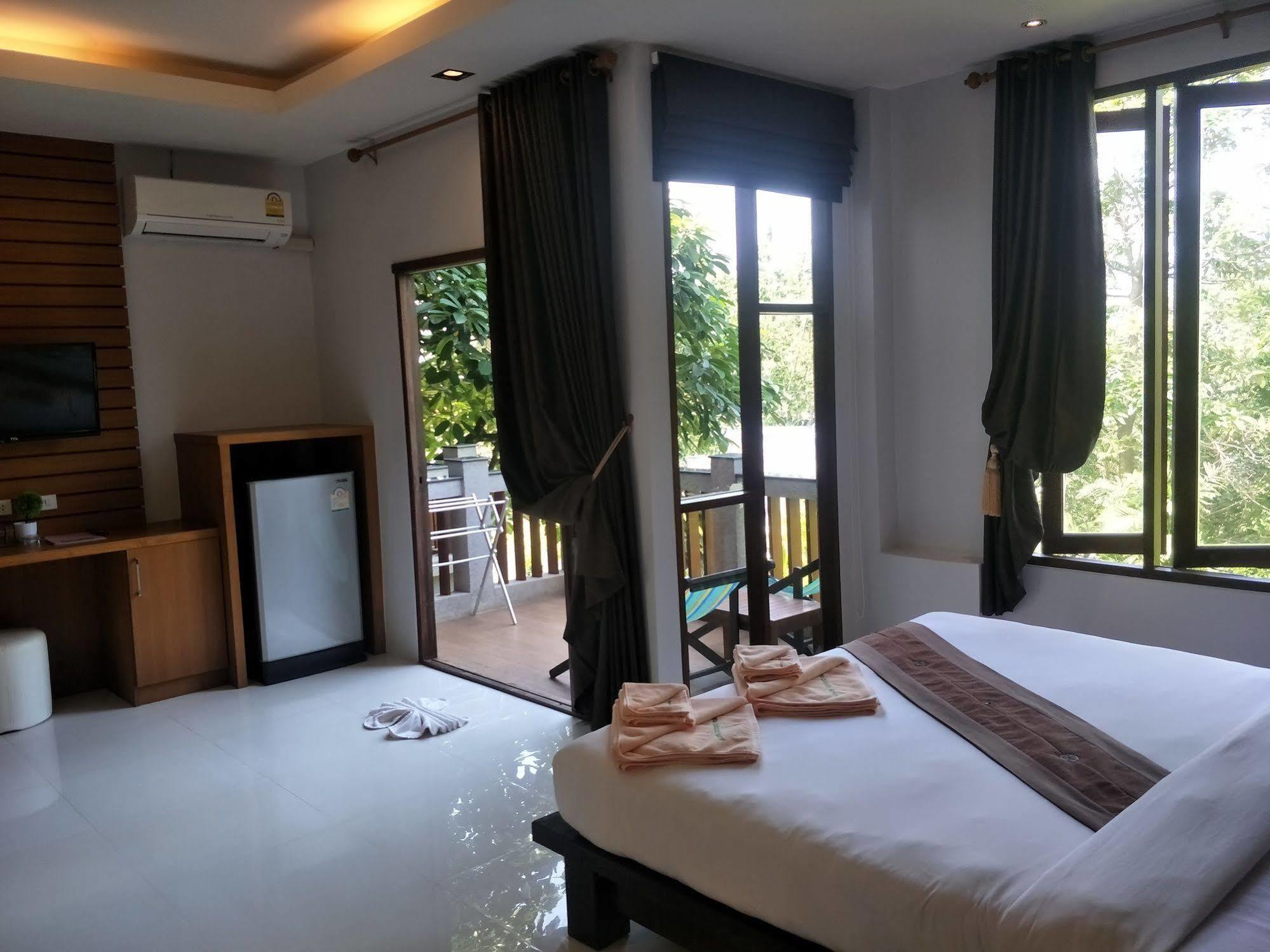 Lanta Intanin Resort - Sha Extra Plus Ko Lanta Exteriör bild