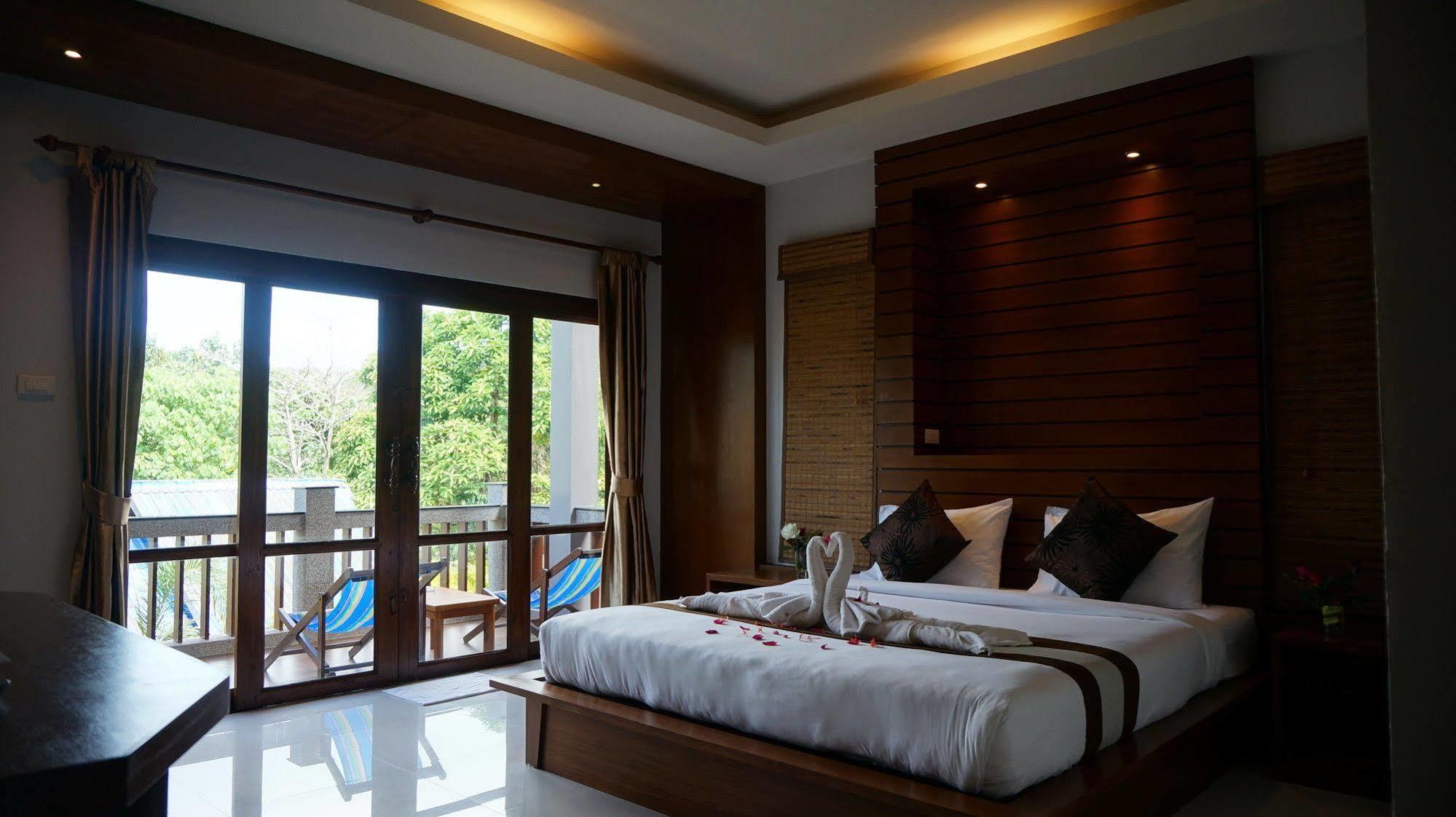 Lanta Intanin Resort - Sha Extra Plus Ko Lanta Exteriör bild